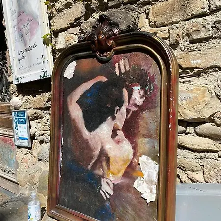 Piazzetta Little